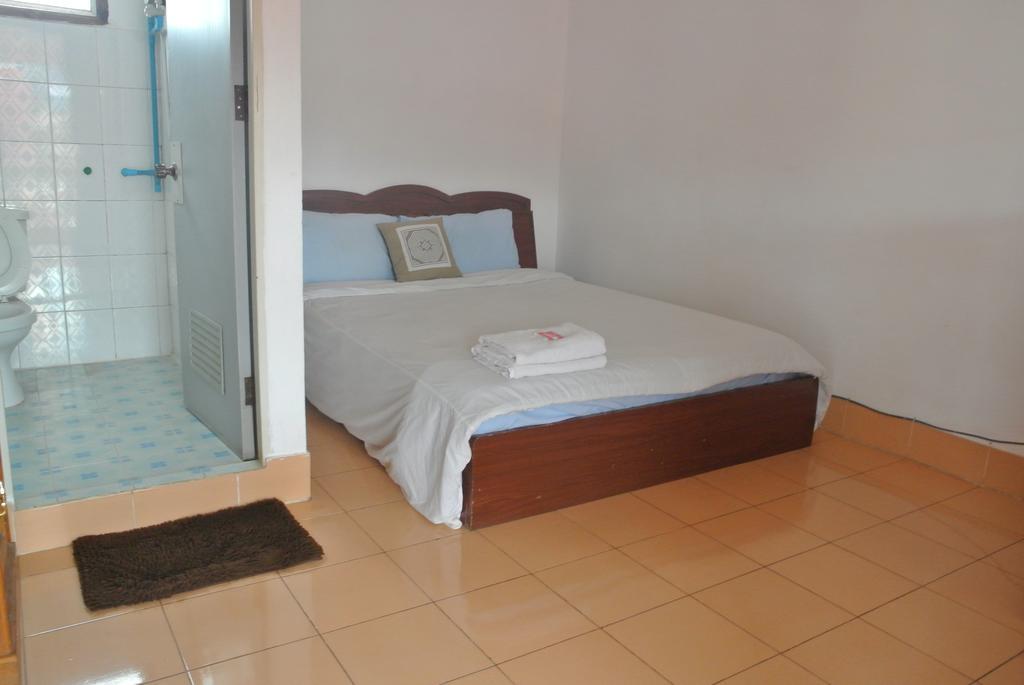 Nice Guesthouse Muang Phônsavan Chambre photo